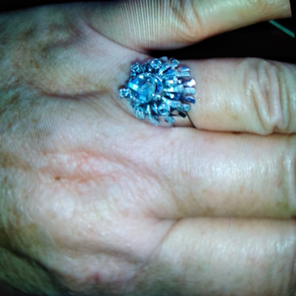 Vintage 18kt white gold, 3 1/2 kt Diamond Ring